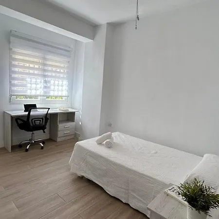 Hostel Piso Compartido Delyrent Acosta Jaen